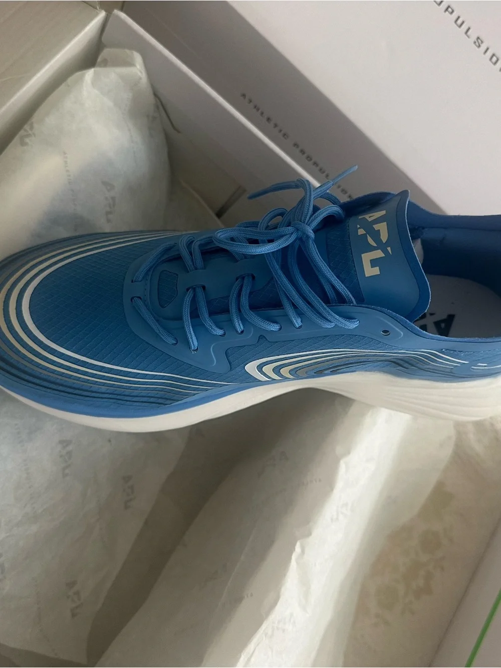 APL Men's Streamline Shoes in Coastal Blue and White - Picture 4 of 6